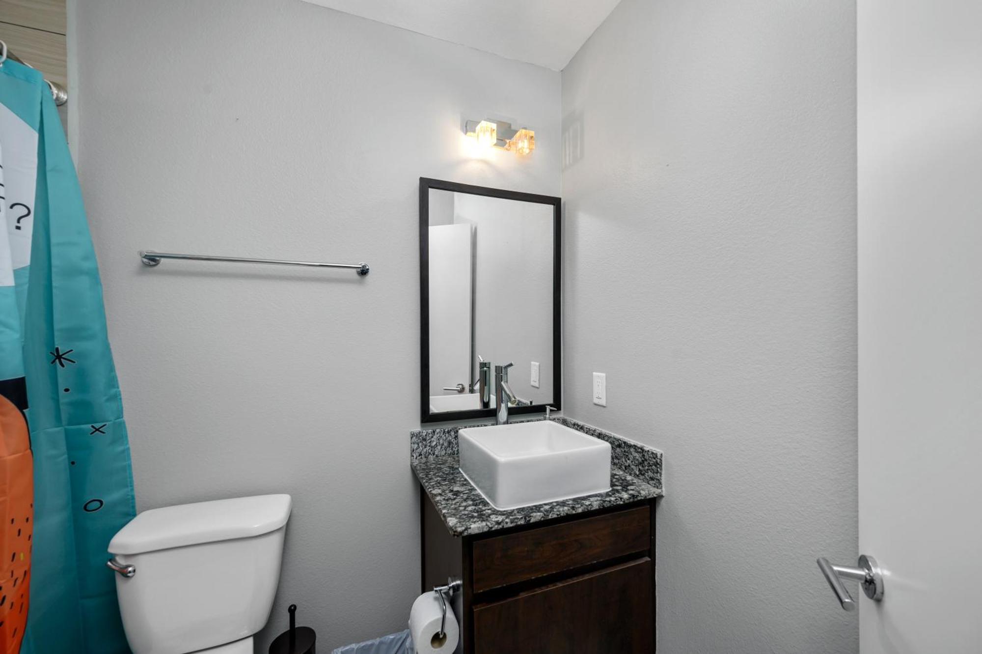 Central 1Br With Free Parking Near Med Center & Nrg Stadium Хюстън Екстериор снимка